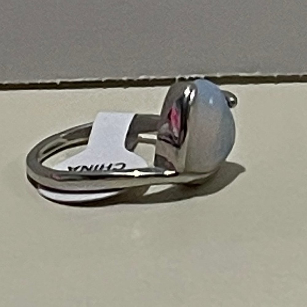 opal silver ring size 8​ - Picture 3 of 4